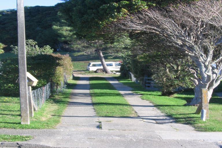 Photo of property in 54 Rangituhi Crescent, Takapuwahia, Porirua, 5022