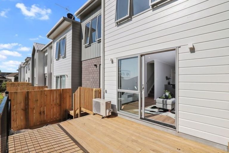 Photo of property in 10/19 Ruakiwi Road, Hamilton Lake, Hamilton, 3204