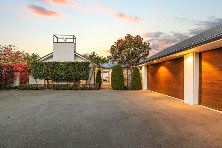 Photo of property in 154 Clyde Road, Burnside, Christchurch, 8053