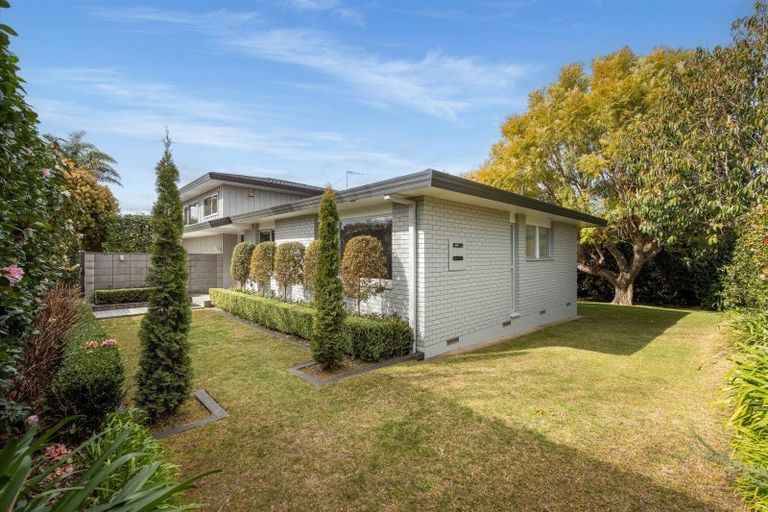 Photo of property in 30 Edgecumbe Road, Tauranga, 3110