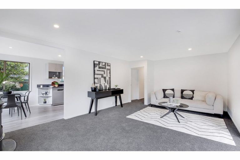 Photo of property in 70 Orrick Crescent, Avondale, Christchurch, 8061