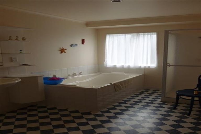 Photo of property in 460a Marine Parade, South New Brighton, Christchurch, 8062