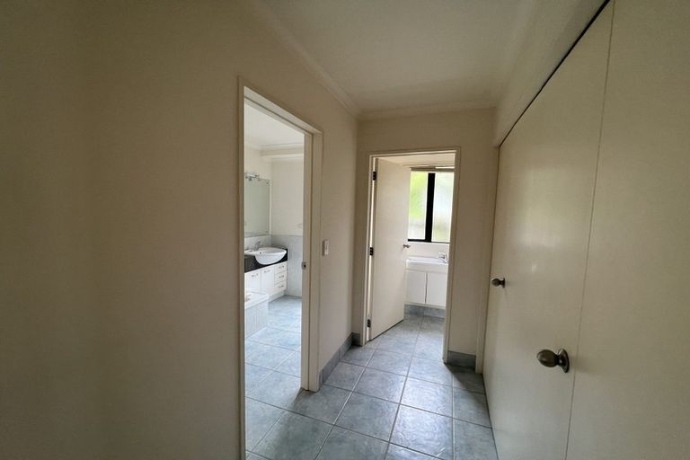 Photo of property in 66 Kate Sheppard Avenue, Torbay, Auckland, 0630