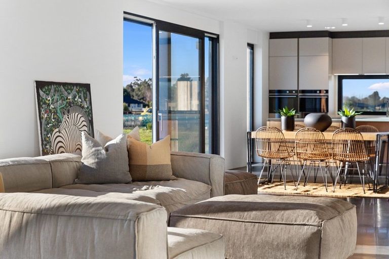 Photo of property in 17 Northside Drive, Waikuku, 7473