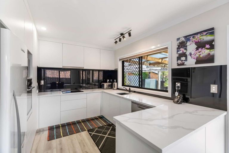 Photo of property in 57 Cartmel Avenue, Massey, Auckland, 0614