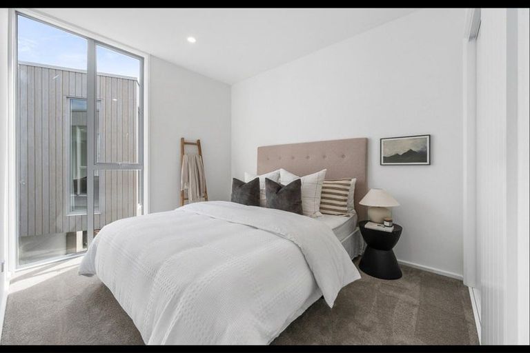 Photo of property in 1/2 Gunwelloe Lane, Burwood, Christchurch, 8083