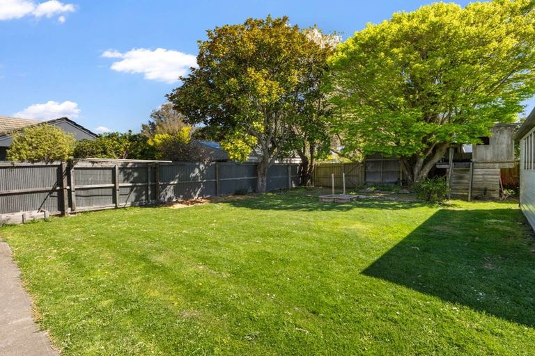 Photo of property in 26 Springbank Street, Bryndwr, Christchurch, 8053