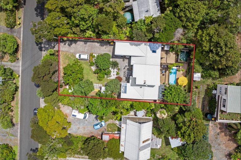 Photo of property in 9 Grand View Road, Leigh, 0985