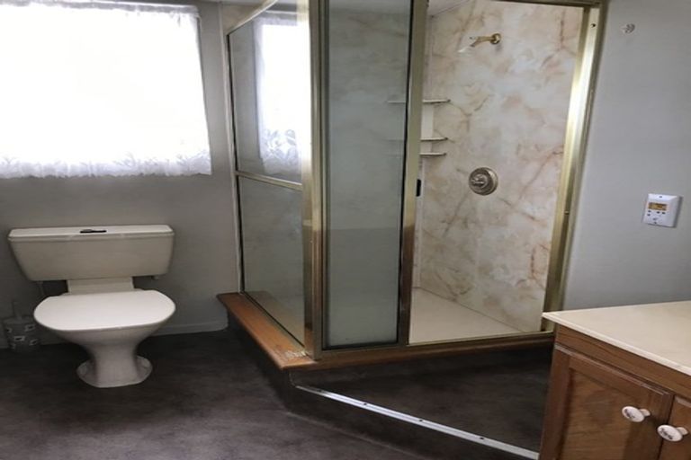 Photo of property in 741 Main North Road, Belfast, Christchurch, 8051