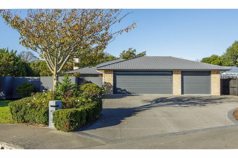 Photo of property in 43 Ernest Gray Place, Halswell, Christchurch, 8025