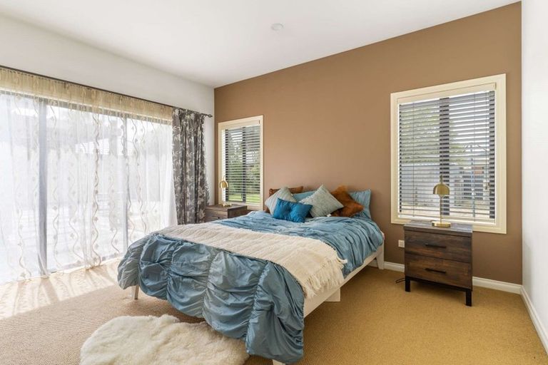 Photo of property in 49 Centennial Avenue, Milton, 9220