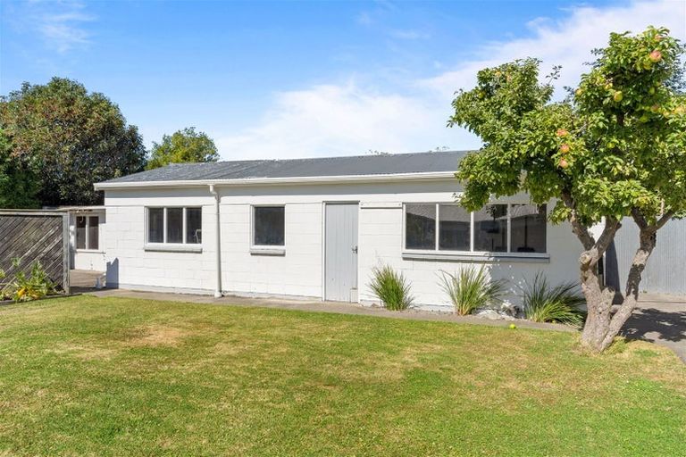 Photo of property in 28 Evesham Crescent, Spreydon, Christchurch, 8024