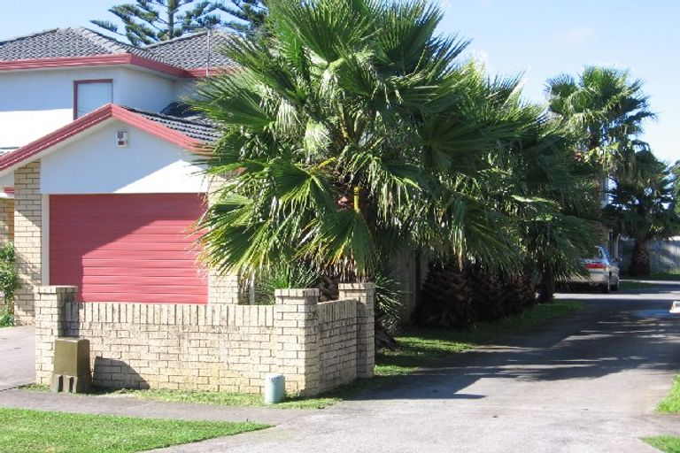 Photo of property in 58 Millen Avenue, Pakuranga, Auckland, 2010