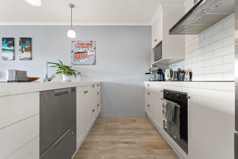 Photo of property in 4b Albert Street, Whitianga, 3510