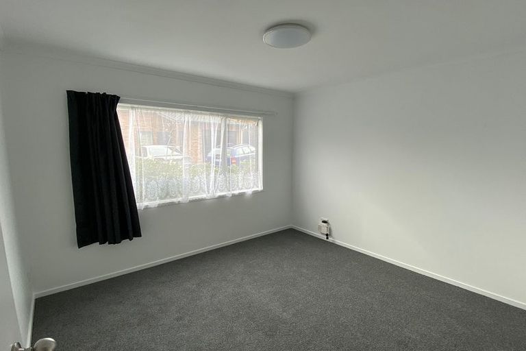 Photo of property in St Claire Village, 121/172 Mcleod Road, Te Atatu South, Auckland, 0610
