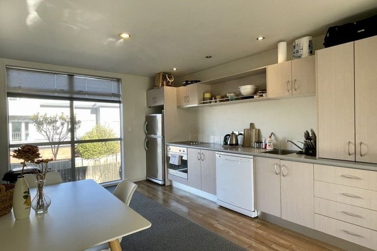 Photo of property in 5/54 Champion Street, Edgeware, Christchurch, 8013