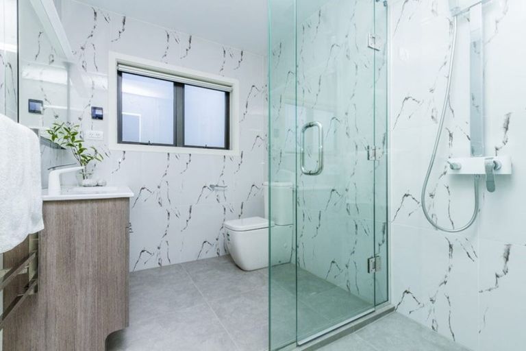 Photo of property in 4 Ngataringa Road, Devonport, Auckland, 0624