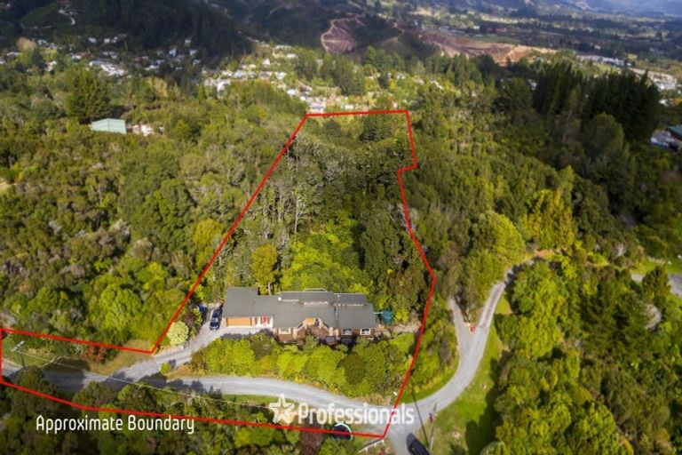 Photo of property in 1154h State Highway 2, Te Marua, Upper Hutt, 5018