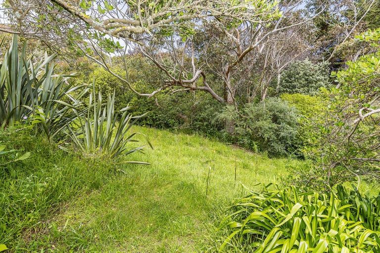 Photo of property in 13 De Castro Place, Titahi Bay, Porirua, 5022