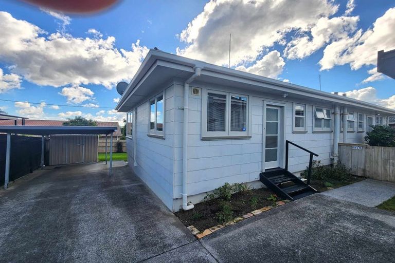 Photo of property in 27b West Coast Road, Glen Eden, Auckland, 0602