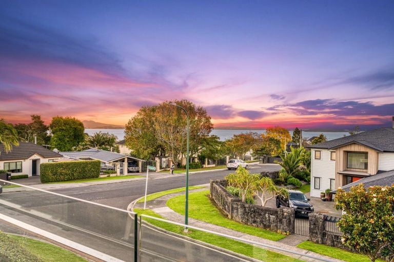 Photo of property in 1/25 Seymour Road, Mellons Bay, Auckland, 2014