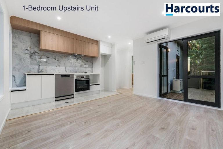 Photo of property in 1/7 Glen Road, Ranui, Auckland, 0612