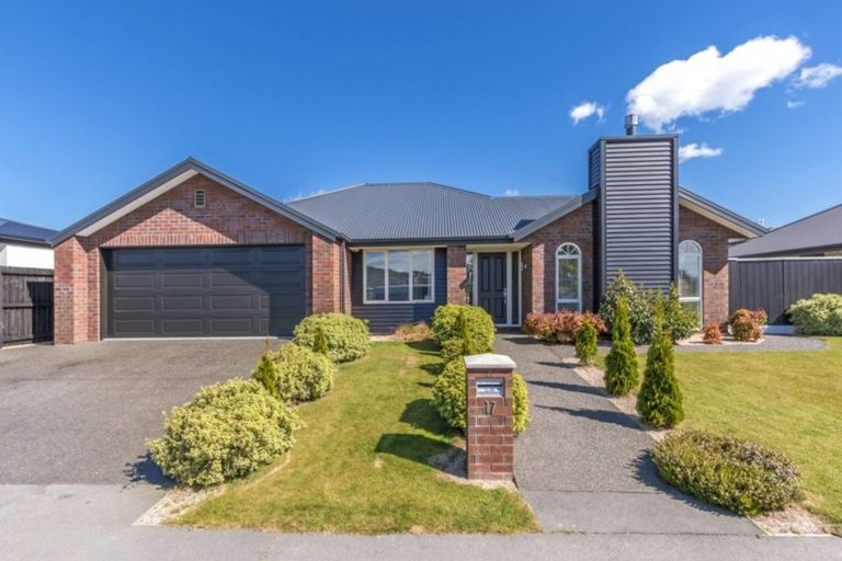 Photo of property in 17 Josephine Crescent, Aidanfield, Christchurch, 8025