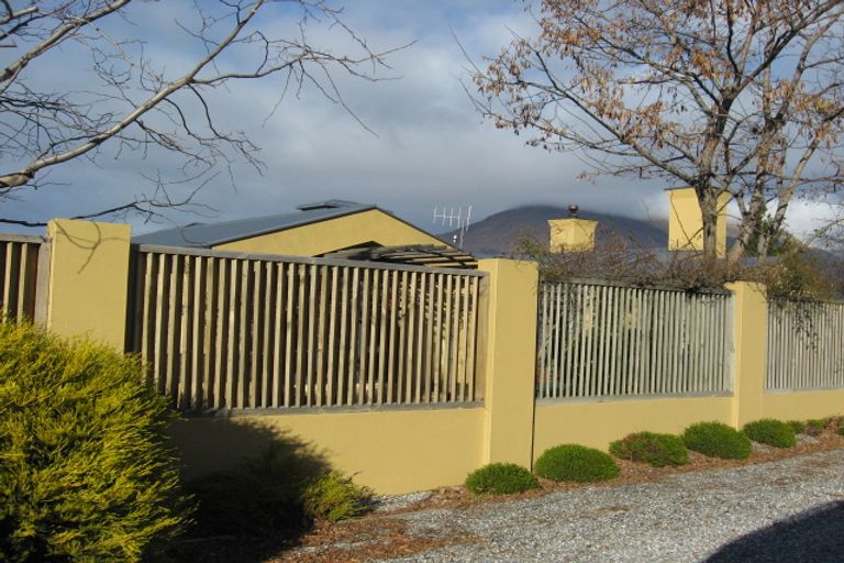 Photo of property in 123 Frankton Road, Queenstown, 9300