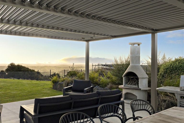 Photo of property in 74e Solway Road, Whitford, 2576