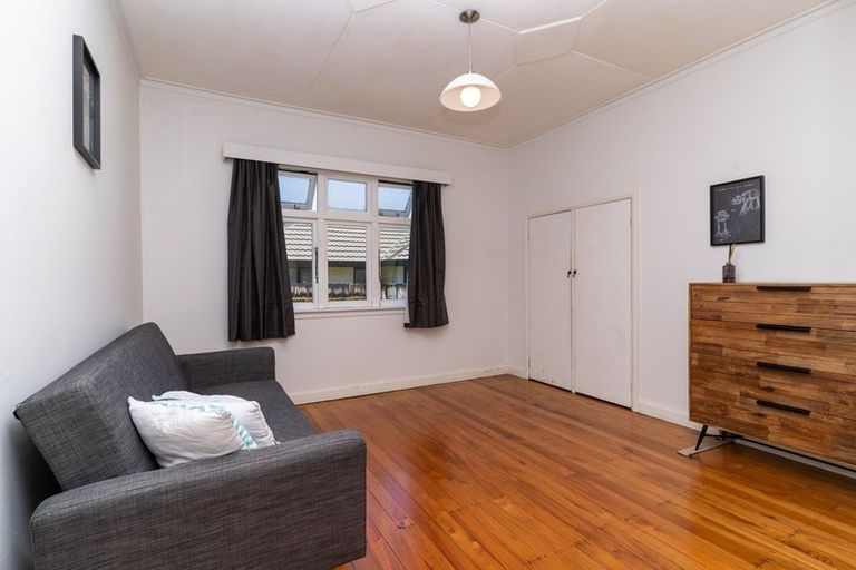 Photo of property in 11a Jensen Street, Hokowhitu, Palmerston North, 4410