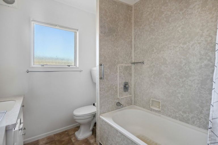 Photo of property in 65 Freyberg Street, Lyall Bay, Wellington, 6022