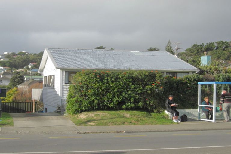 Photo of property in 79 Main Road, Titahi Bay, Porirua, 5022