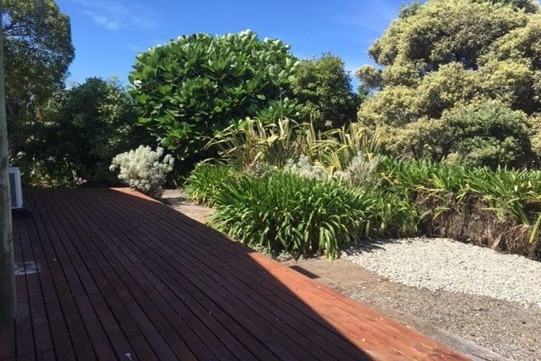 Photo of property in 170 Weggery Drive, Waikanae Beach, Waikanae, 5036