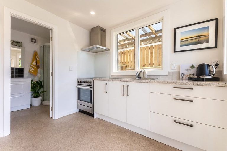 Photo of property in 23 Poplar Avenue, Raumati South, Paraparaumu, 5032