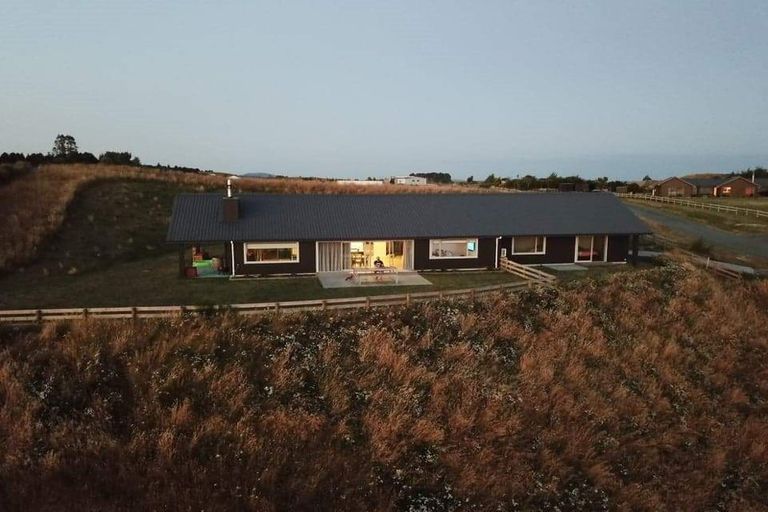 Photo of property in 71 Ross Rise, Kinloch, Taupo, 3385