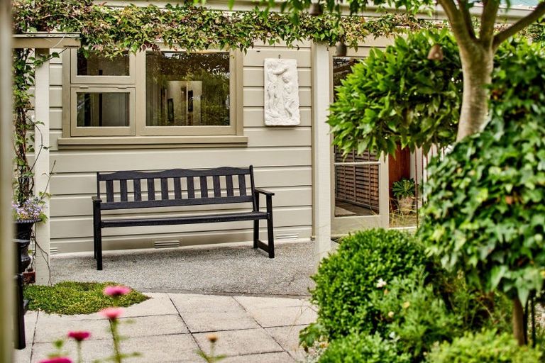 Photo of property in 93 Constable Street, Newtown, Wellington, 6021