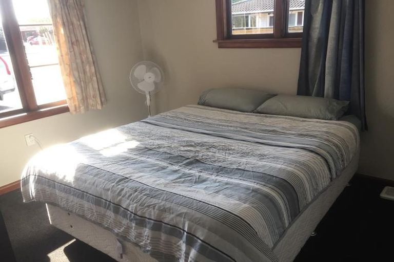 Photo of property in 112 Hansons Lane, Upper Riccarton, Christchurch, 8041