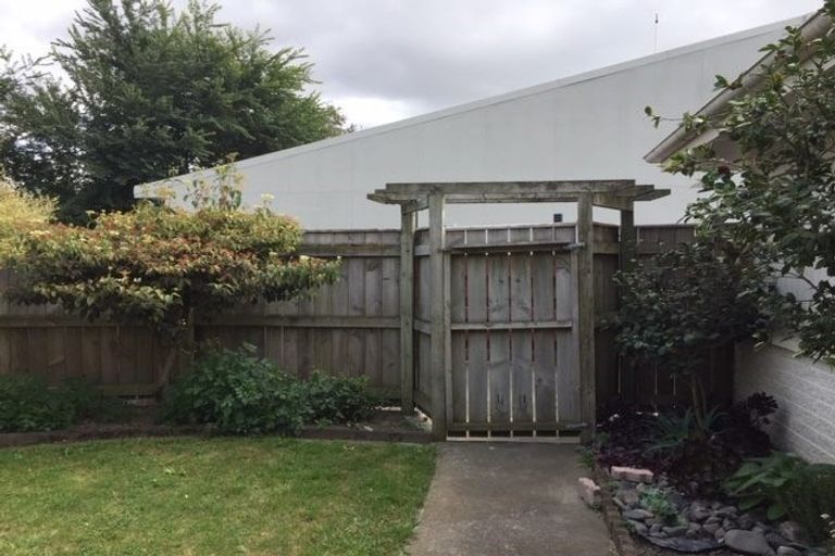 Photo of property in 2/164 York Avenue, Greenmeadows, Napier, 4112