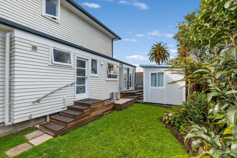 Photo of property in 51 Great South Road, Manurewa, Auckland, 2102