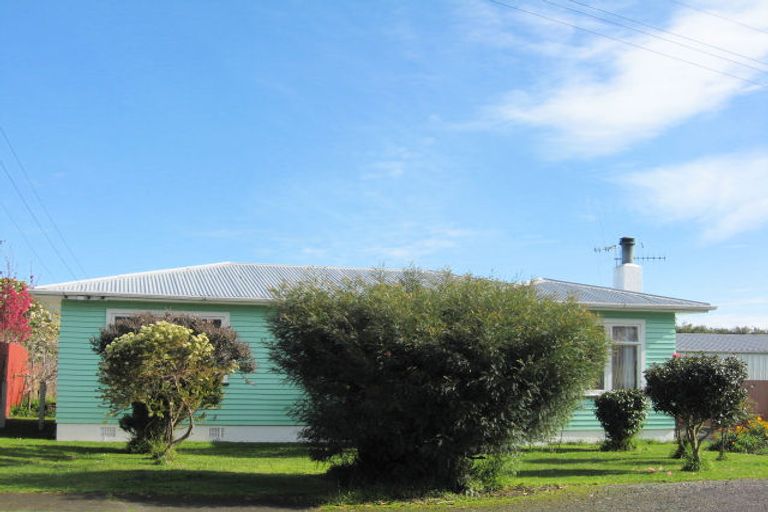 Photo of property in 19 Baden Street, Levin, 5510