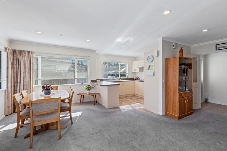 Photo of property in 14 Woodland Grove, Wainuiomata, Lower Hutt, 5014