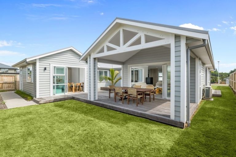 Photo of property in 21 Puhirake Crescent, Pyes Pa, Tauranga, 3112