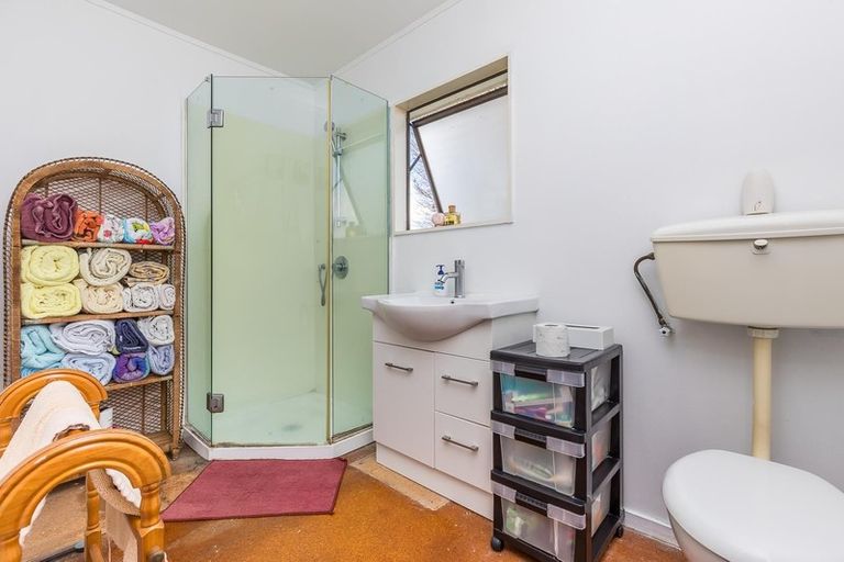 Photo of property in 1/25 Kennington Drive, Clendon Park, Auckland, 2103