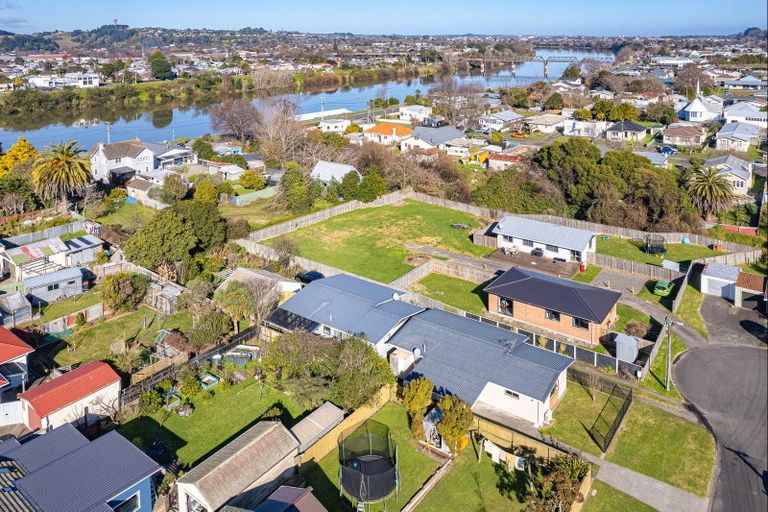 Photo of property in 3 Queen Street, Aramoho, Whanganui, 4500