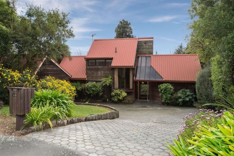 Photo of property in 15 Nehru Place, Cashmere, Christchurch, 8022