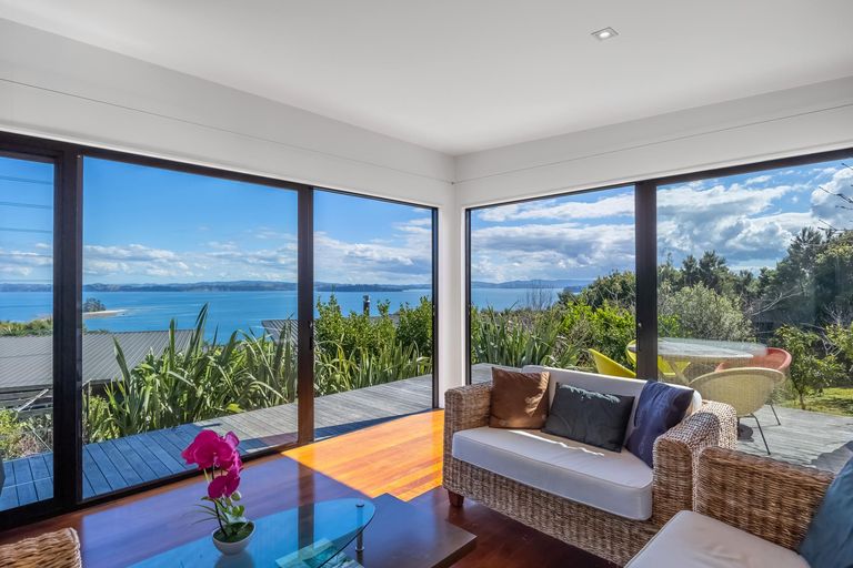 Photo of property in 3 Elizabeth Point Road, Kawau Island, 0920