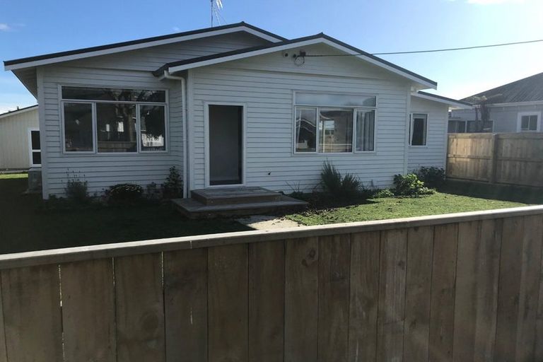 Photo of property in 137 Winchester Street, Levin, 5510