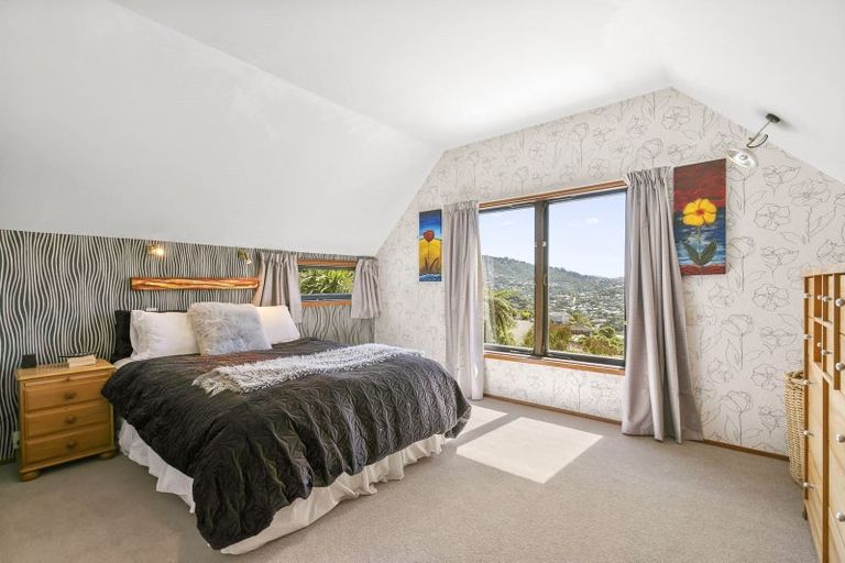 Photo of property in 12 Downing Street, Crofton Downs, Wellington, 6035