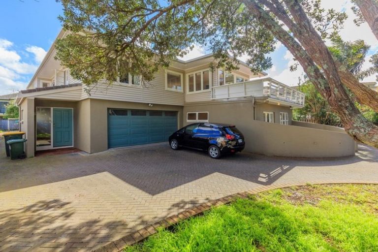 Photo of property in 1/422 Hibiscus Coast Highway, Orewa, 0931