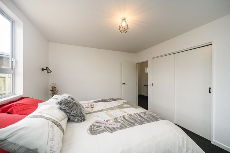 Photo of property in 30 Terry Crescent, Milson, Palmerston North, 4414